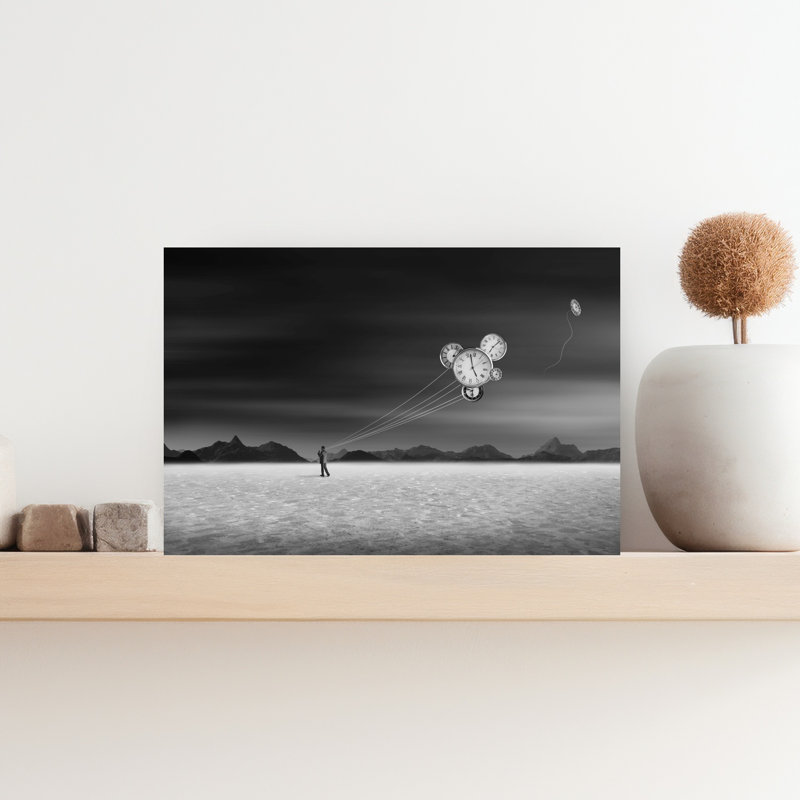 «Man And Flying Clocks», reproduction dramatique abstraite, paysage, mouche, paysage mural, 12" H x 18" W