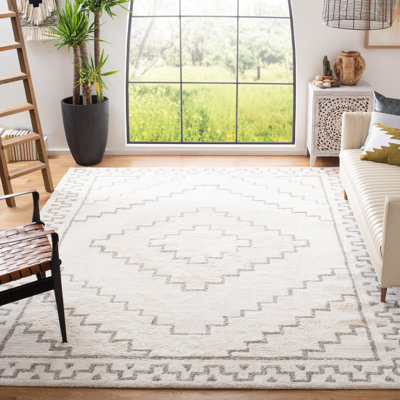 Wool and Cotton Oriental Indoor Rug