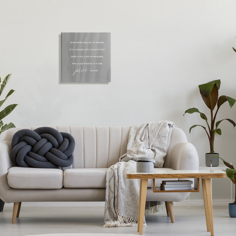 Art mural sur toile tendue avec fond gris à motif de chagrin par Daphne Polselli, Toile tendue, H 17 po x l 17 po