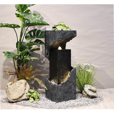 Fontaine d'extérieur 35 "avec DEL blanc chaud H