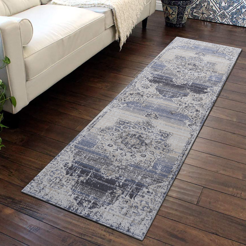 Indoor / Outdoor Rug, Runner 2'2'' x 8'
