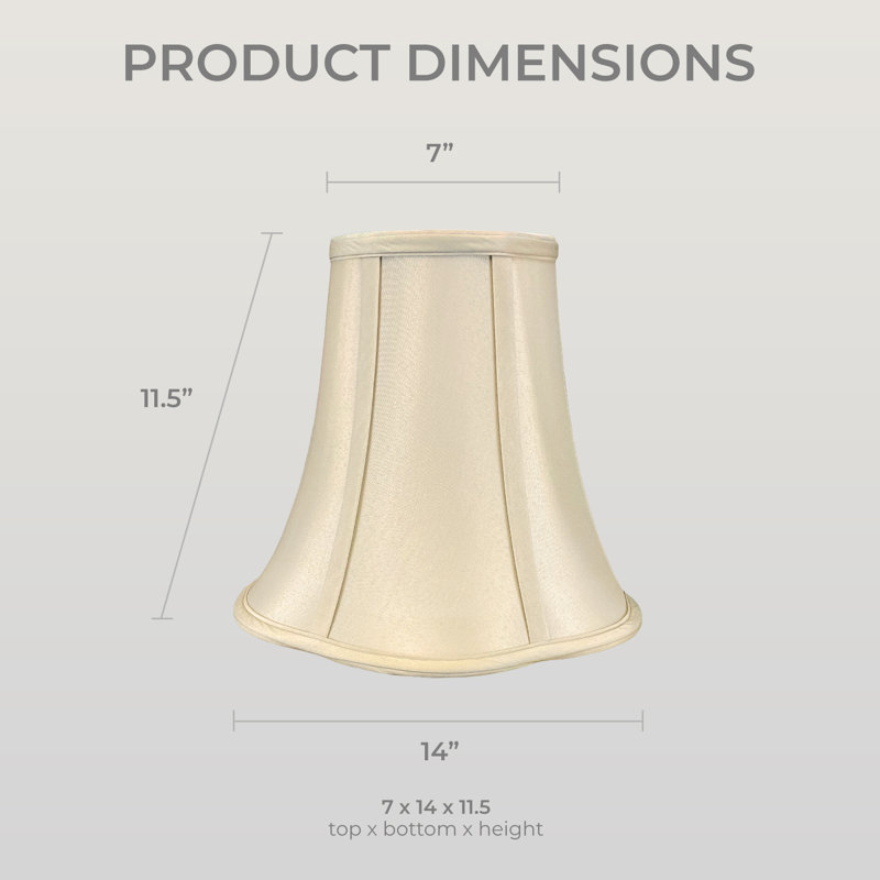 Lampe cloche festonnée House of Hampton®, Beige, H 11,5 po x l 14 po x P 14 po