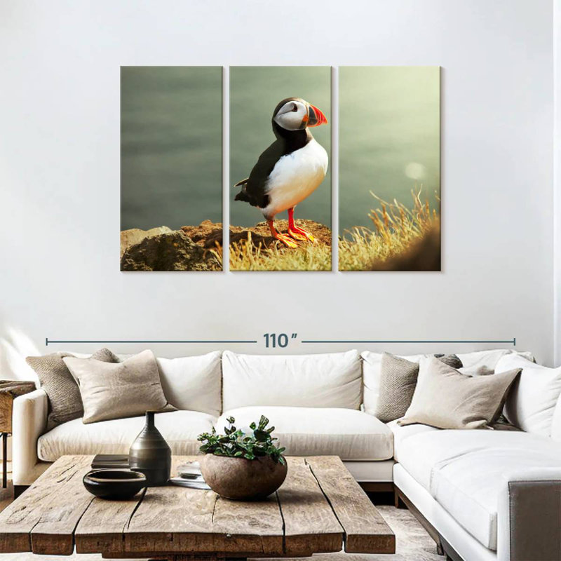 Brampt Proud Puffin, 48" H x 74" W