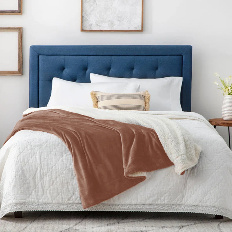Super Soft Sherpa Fleece Blanket – Reversible Cozy Throw 240 GSM, Camel, 150cm x 130cm