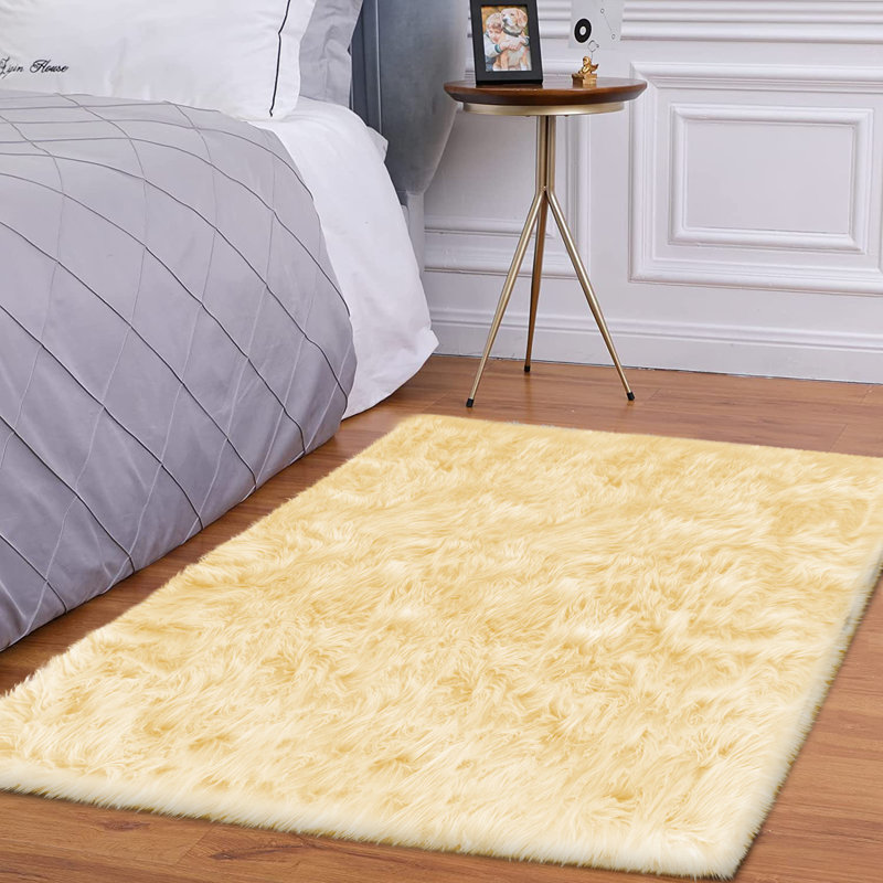 Cheveyo Faux Sheepskin Indoor Rug, Rectangle 3' x 4'
