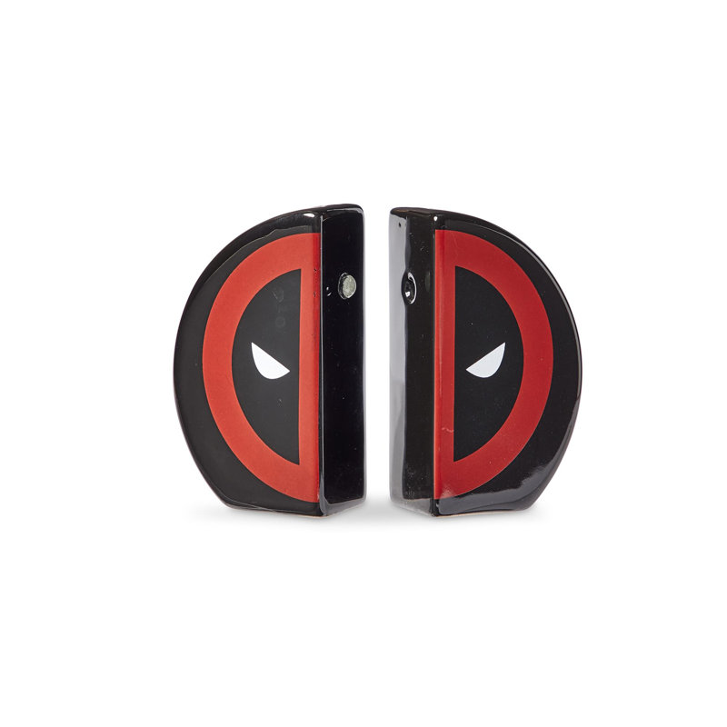 Marvel Deadpool Salt and Pepper Shaker Set