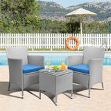  Ensemble de meubles en rotin 3 pièces avec plateau en verre trempé et 2 chaises rembourrées