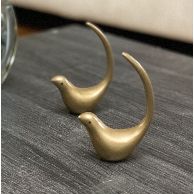 Metal Ring Holder, Gold