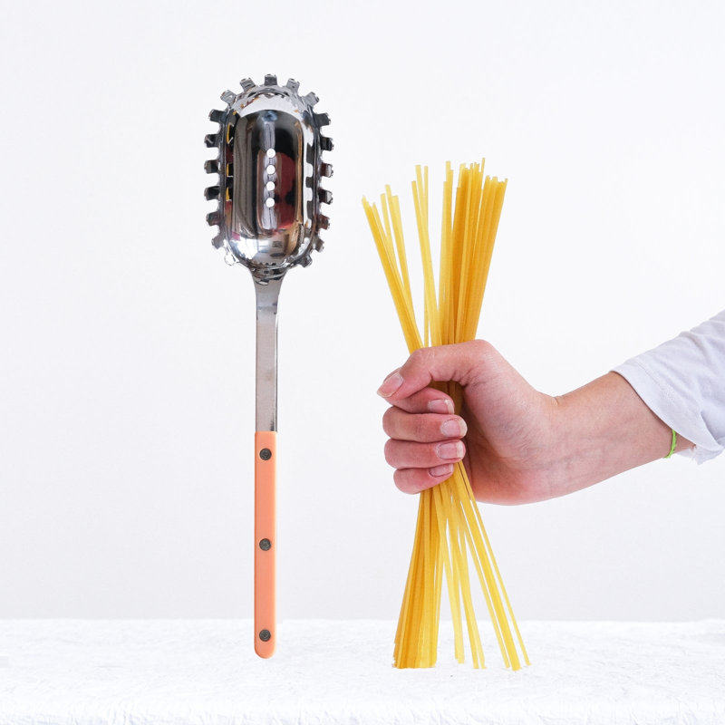 Bistrot Solid Pasta Scoop, Nude Pink