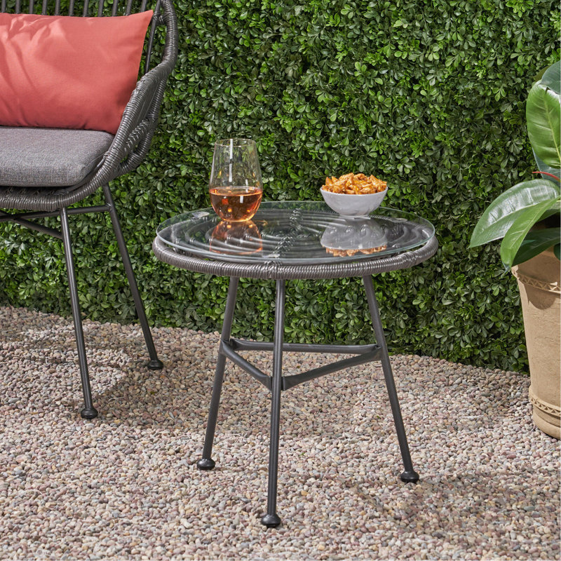 Table d'appoint en faux rotin Orlando, Gris