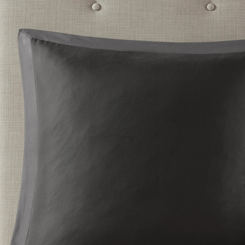 Ensemble d'édredon luxueux et hypoallergénique pour une décoration de chambre gracieuse