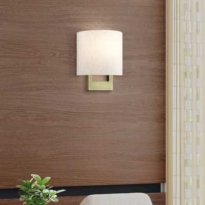Rakhee Flush Mounted Sconce