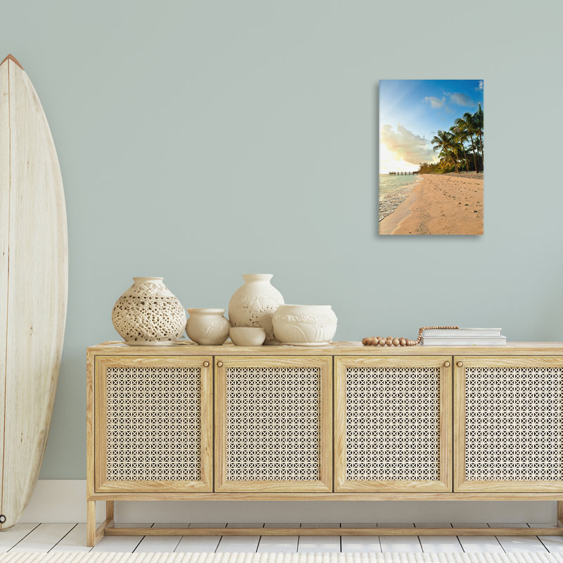 «Sandy Footprints Shore», art mural sur toile par Susan Bryant, H 30 po x l 20 po