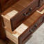 Commode d'appoint en bois massif style rétro