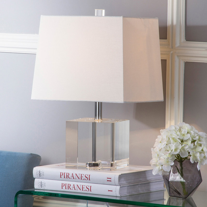 Gary Table Lamp
