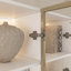 Vitrine avec lumières réglables-479224822