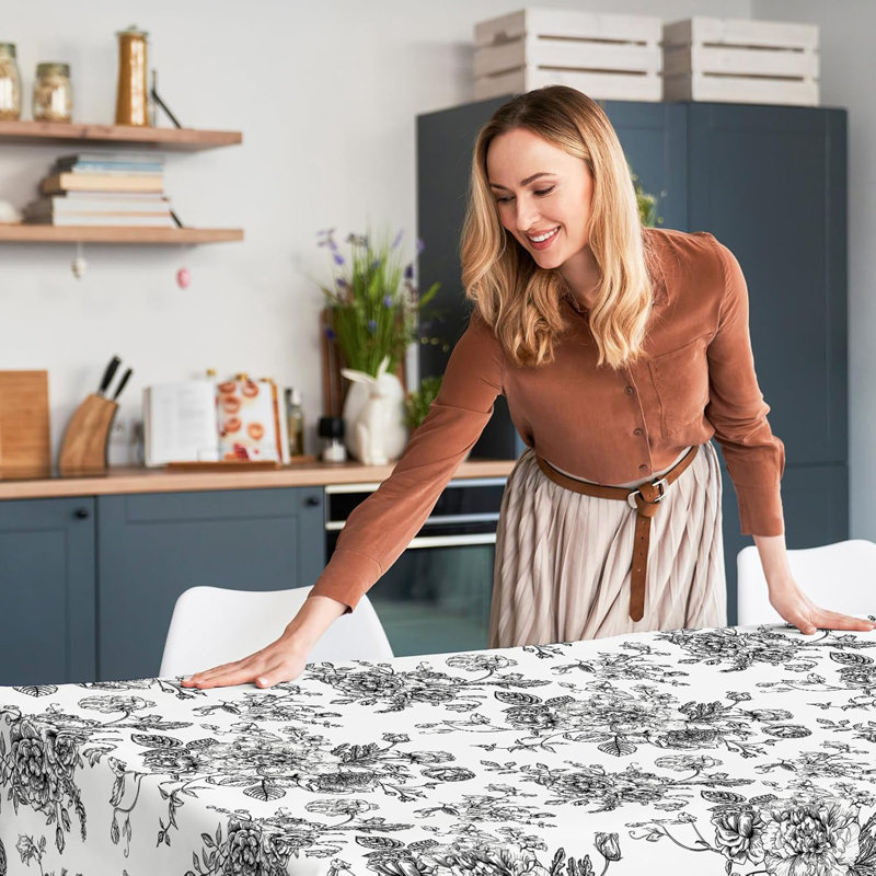 Rectangle Wildflower Fabric Table Cloth