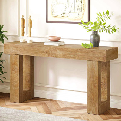 Console 63 po, canapé-lit étroit très long derrière le canapé, table d'entrée en bois