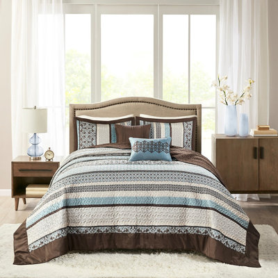 Courtepointe très grand / très grand bleu, lavable à la machine et froissable - avec coussins pour très grand lit, style géométrique