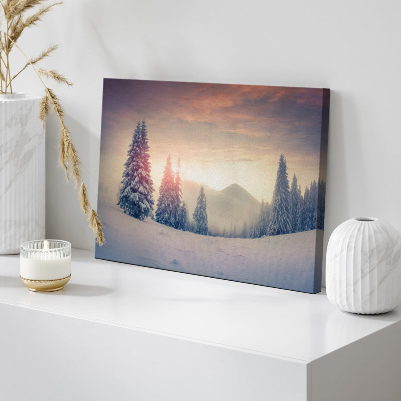 Paysage naturel «Foggy Winter Sunrise In The Mountains Forest» sur, H 24 po x l 36 po