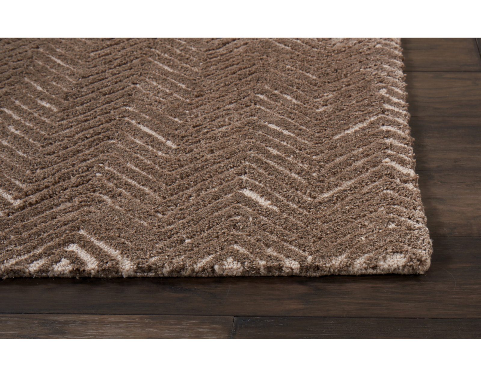 Cooke Taupe Hand-Tufted Chevron Rug, Rectangle 3'9" x 5'9"