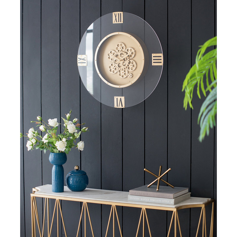 Horloge ronde à chiffres romains