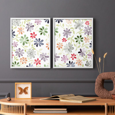 «Faded Flowers I», reproduction encadrée de qualité supérieure - prête à être accrochée - aucun clou requis - aucun clou requis