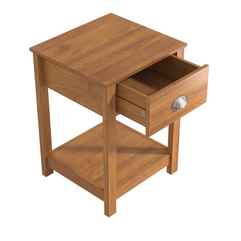 Arduina 3 Piece Bedroom Set, Amber Walnut