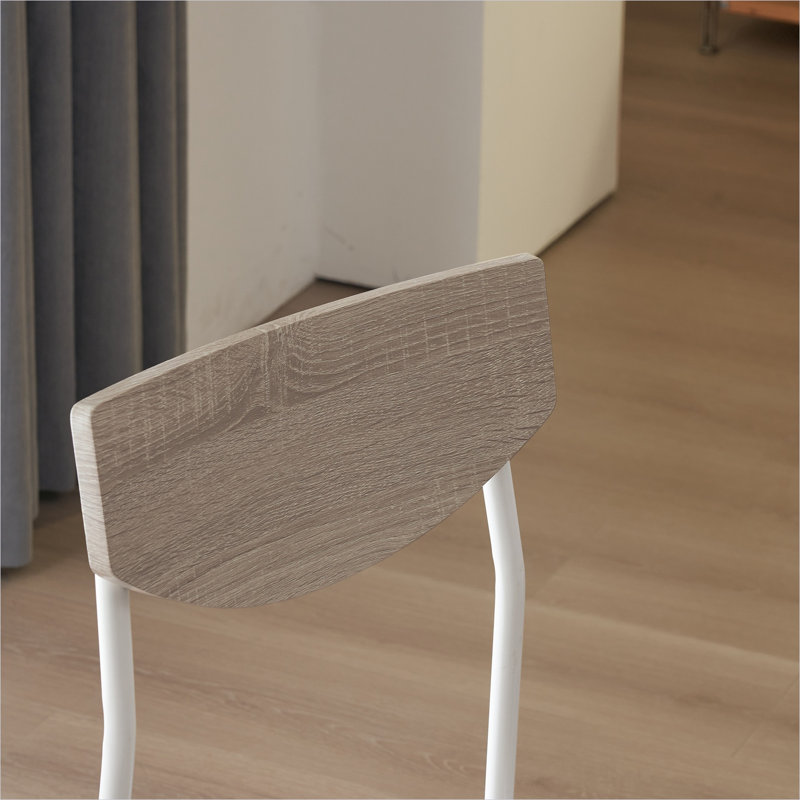 Ensemble de salle à manger 6 pièces blanc cassé, composé d'une structure en MDF, d'un banc et idéal pour la cuisine ou la salle à manger.