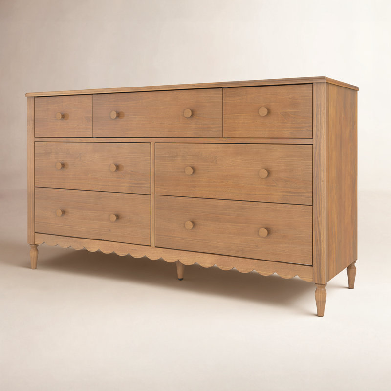 Commode Dolly à 7 tiroirs avec détails festonnés, couleur noyer, Pacane