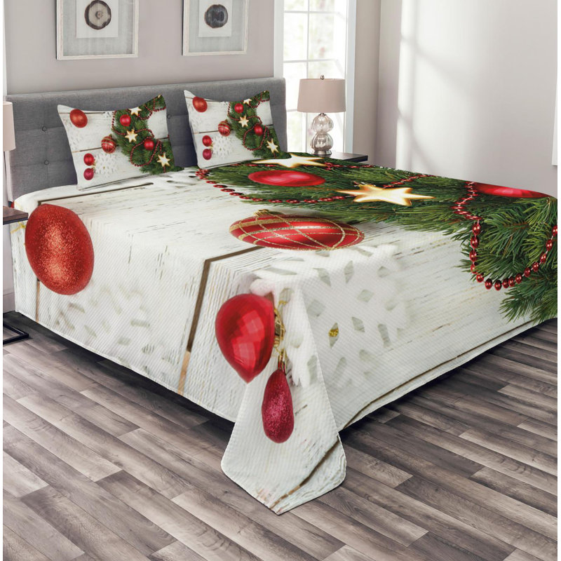 Traditional Polyester Coverlet, King Coverlet + 2 Shams