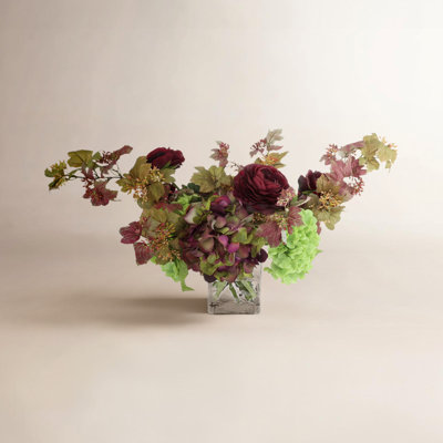 Lawanda Ranunculus Floral Arrangement