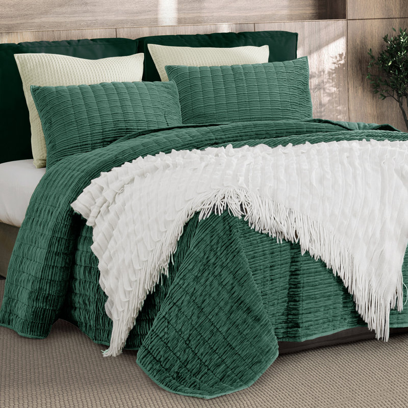 Hunter Green Velvet Full Quilt Set with Striped Stitching