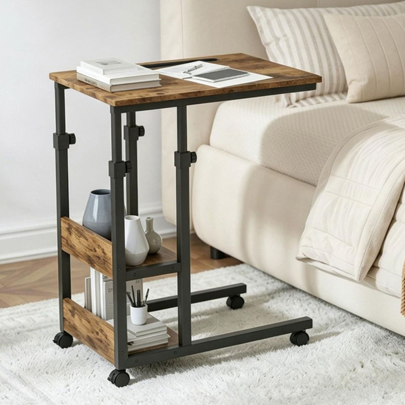 Table de bout en C en forme de C avec roulettes, table d'appoint à hauteur réglable, plateau de télévision avec structure en métal, table de canapé peu encombrante pour le salon de petite taille, brun rustique