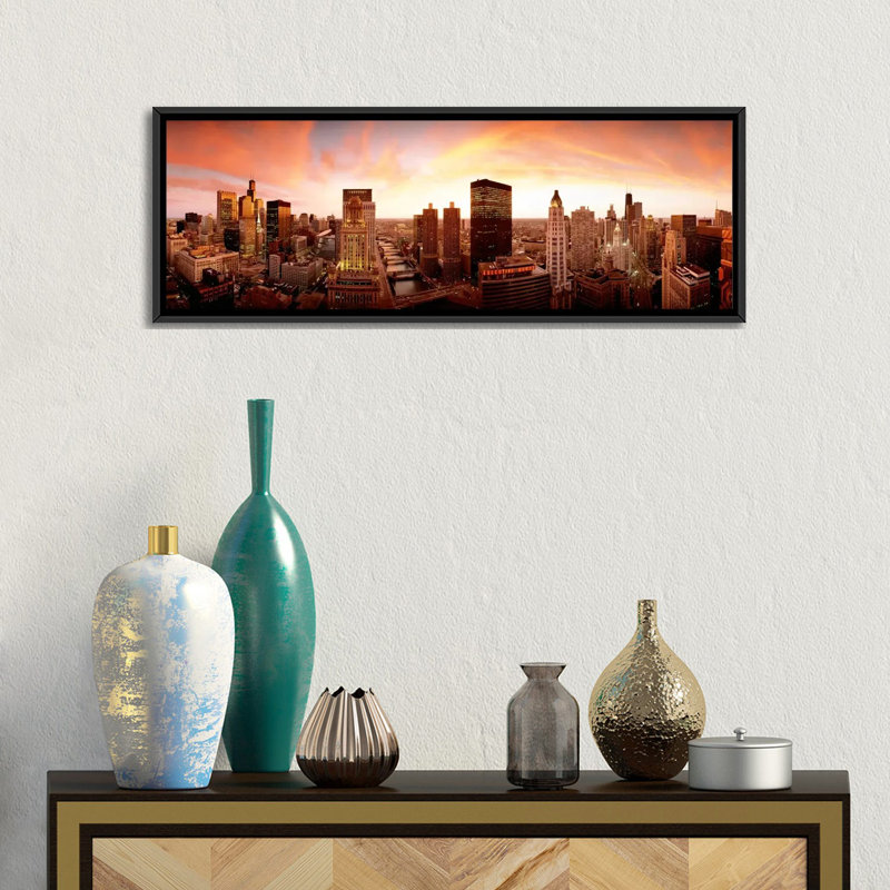 «Sunset Skyline Chicago IL USA» par Panoramic Images, reproduction sur toile, H 12 po x l 36 po x P 1,5 po, Cadre noir