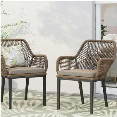 RUSSELL CHAIR