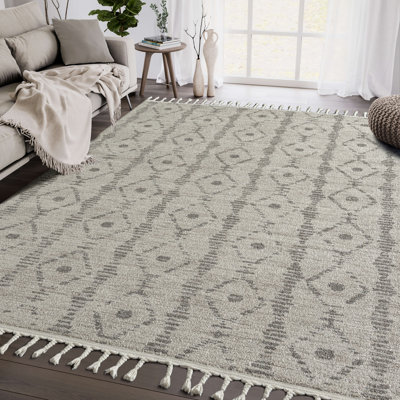 Alejoa Geometric Indoor Rug