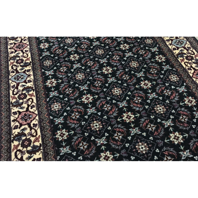 Hand Woven Wool Oriental Area Rug, Green/Ivory