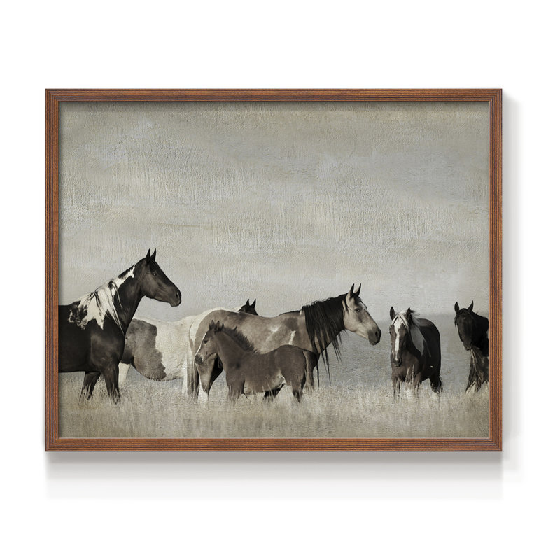 Ranging Free -Framed Print - Restickable, H 22 po x l 28 po, Noyer
