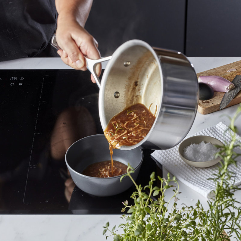 Demeyere Essential 5 5-Ply Stainless Steel Saucepan with Lid, 1.5 Qt.
