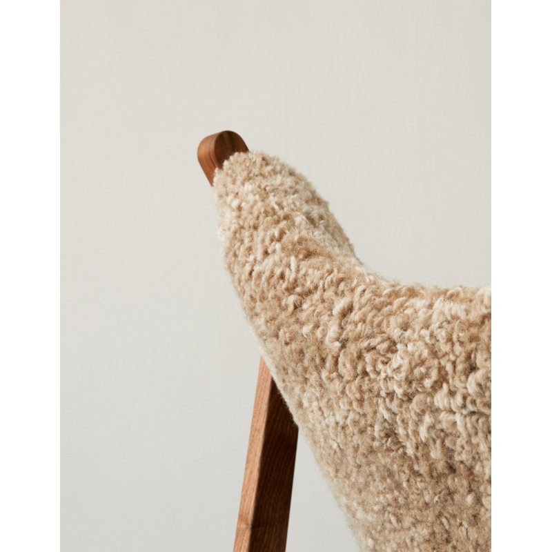 Knitting Lounge Chair, Sheepskin Sahara, Walnut
