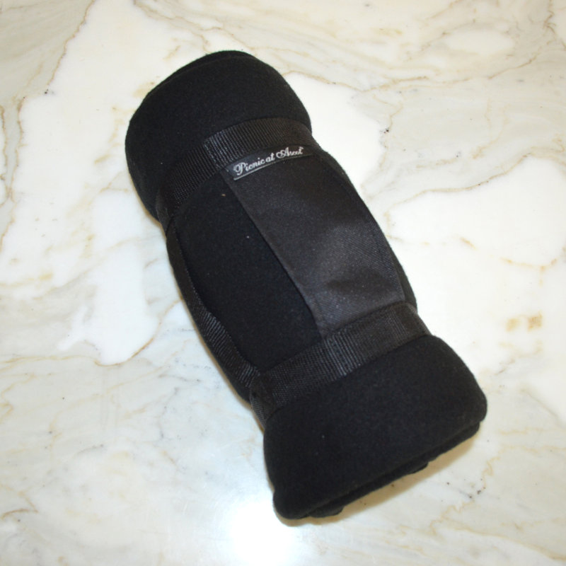 Ebern Designs - Couverture en molleton doux avec transporteur, Noir, noir, noir, noir