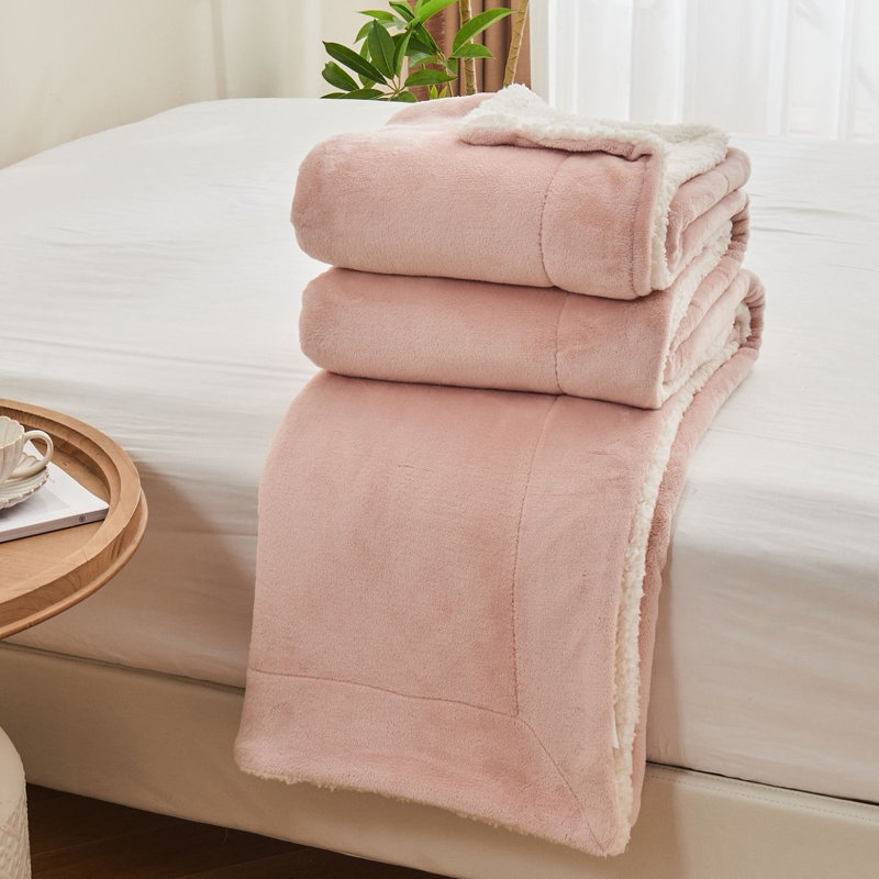 Reversible Flannel Sherpa Blanket, Soft Fluffy Plush Throw Blanket For Couch Bed., 130cm x 150cm, Light Pink