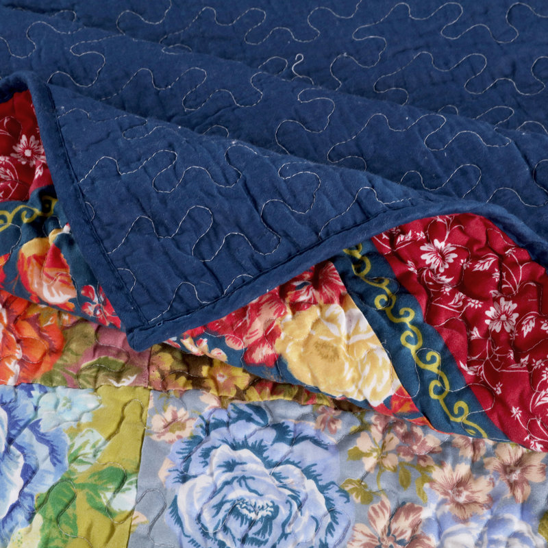 Centerton Polyester Quilt, Twin