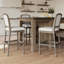Tabouret de bar rembourré avec pieds tournés ornés et conception stationnaire