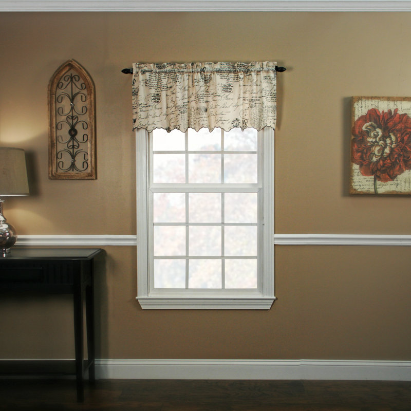 Maillet Scalloped Window Valance