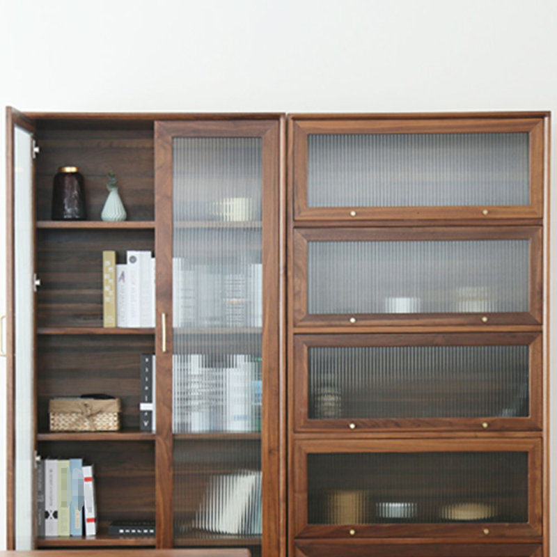 Large capacity storage bookcase