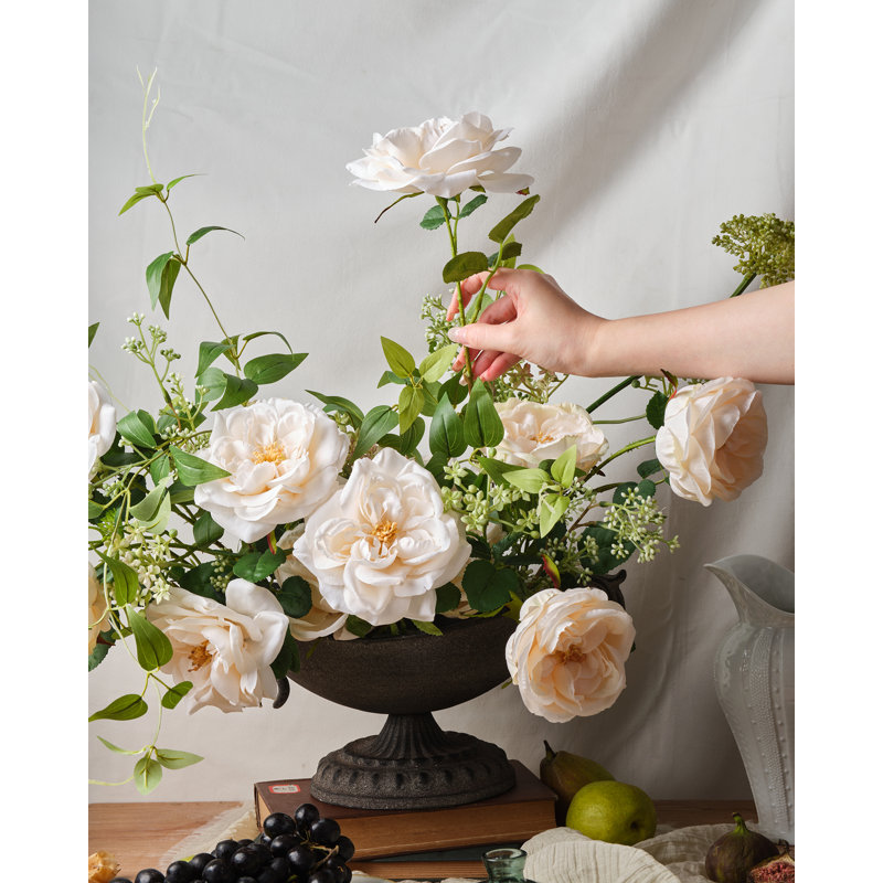 Fleurs roses artificielles 17 po, Blanc / beige