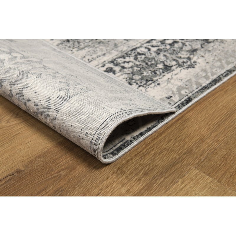 Gingerich Oriental Indoor Rug, Runner 2'2" x 7'6"