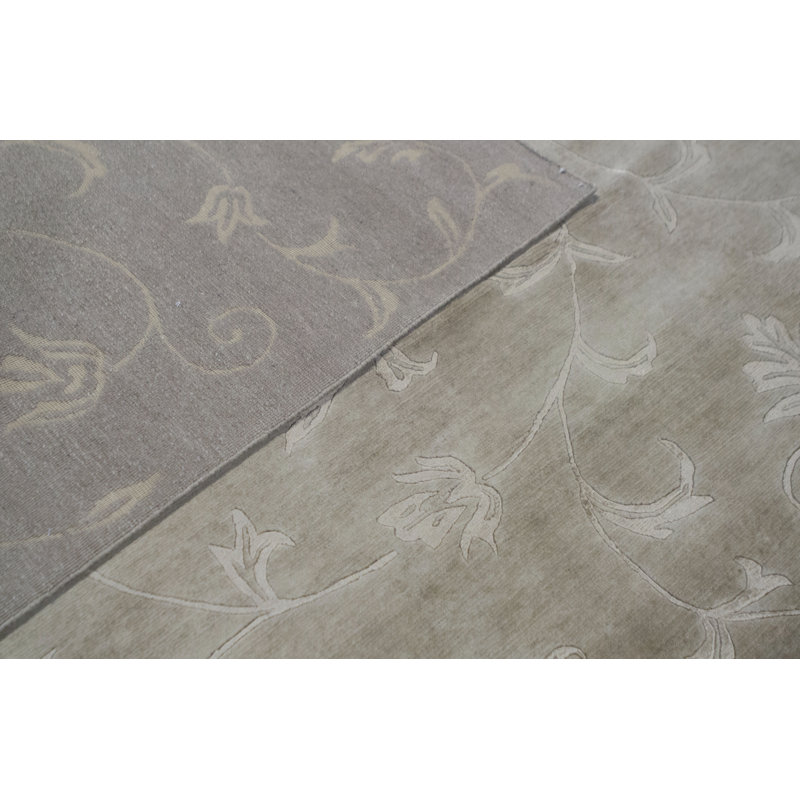 Tapis beige et doré de haute qualité noué à la main